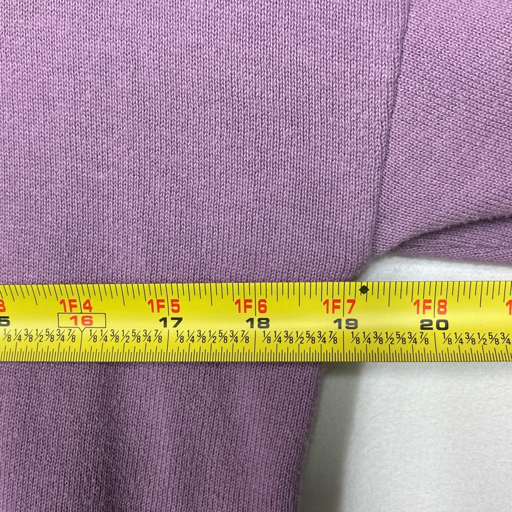 📦 Aeropostale Lilac Peanuts Snoopy & Woodstock Sweater $4.99 shipping - Picture 7 of 10